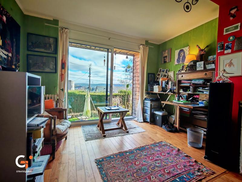 Maison - 134 m² - 8 pièces