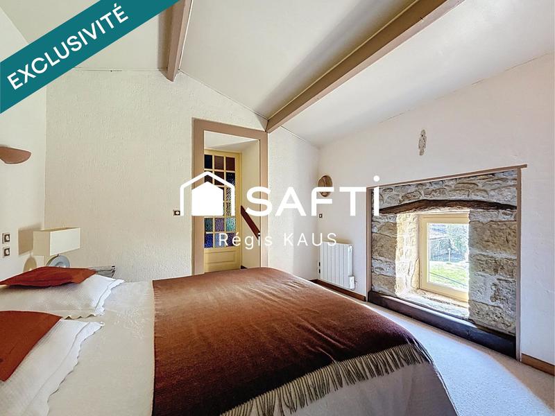 Maison - 177 m² - 6 pièces