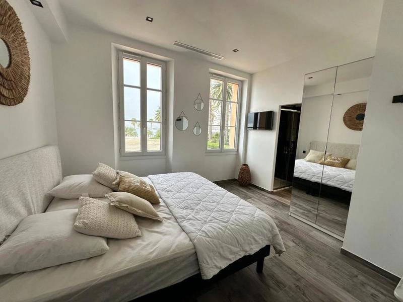 Appartement - 125 m² - 6 pièces