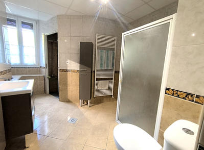 Maison - 143 m² - 6 pièces