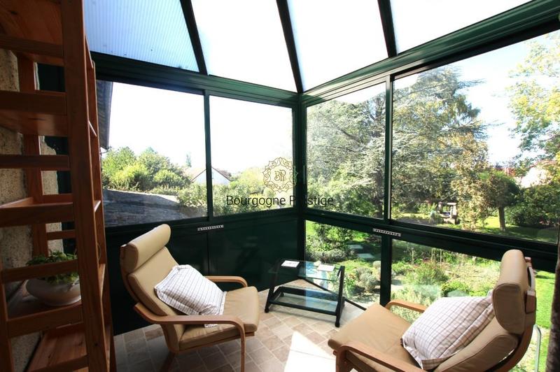 Propriété - 263 m² - 8 pièces