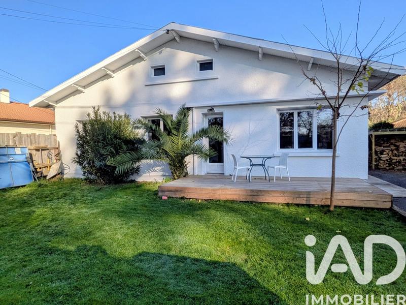 Maison - 174 m² - 6 pièces