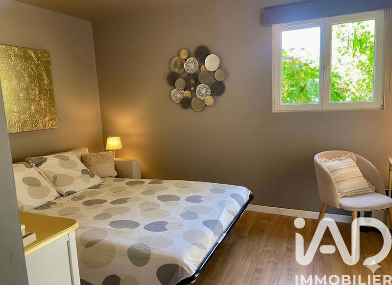 Maison - 210 m² - 7 pièces