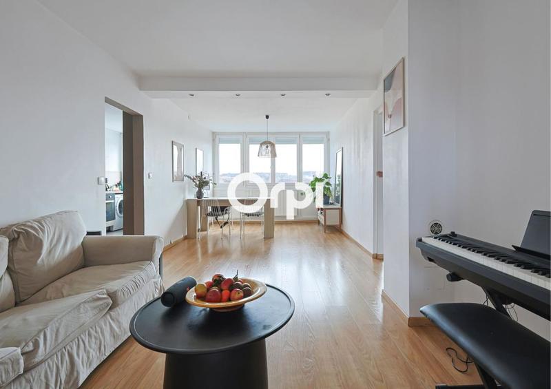 Appartement - 72 m² - 4 pièces