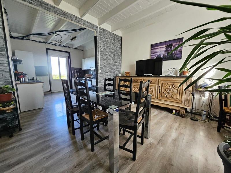 Maison de ville - 110 m² - 8 pièces