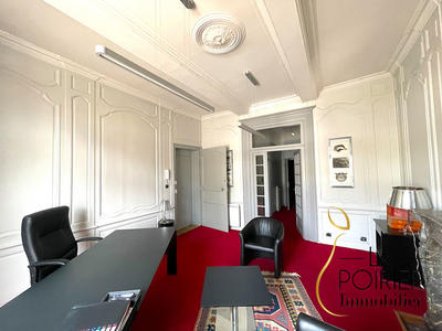 Bureau - 99 m² - 4 pièces