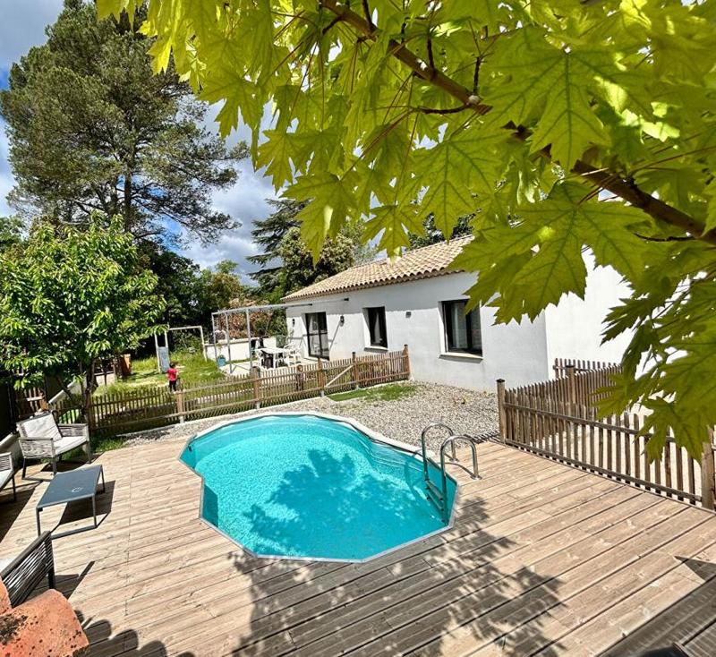 Villa - 87 m² - 4 pièces