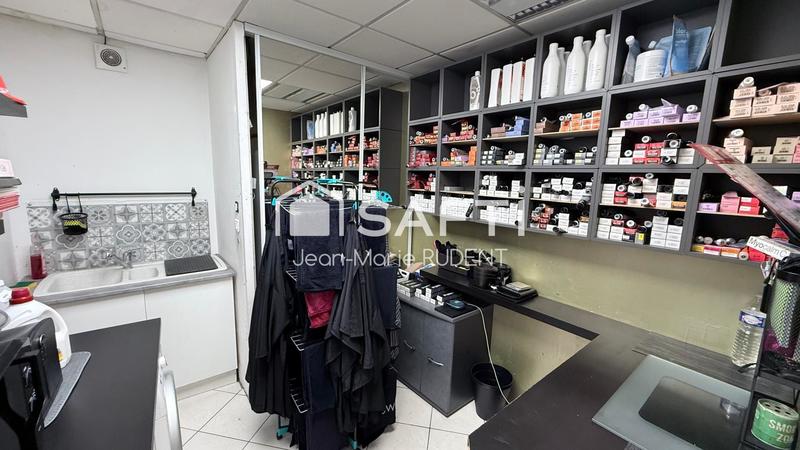 Local commercial - 42 m² - 2 pièces