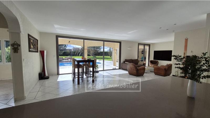 Maison - 130 m² - 5 pièces