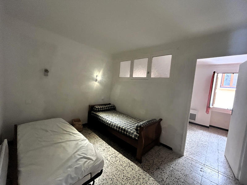 Appartement - 99 m² - 5 pièces