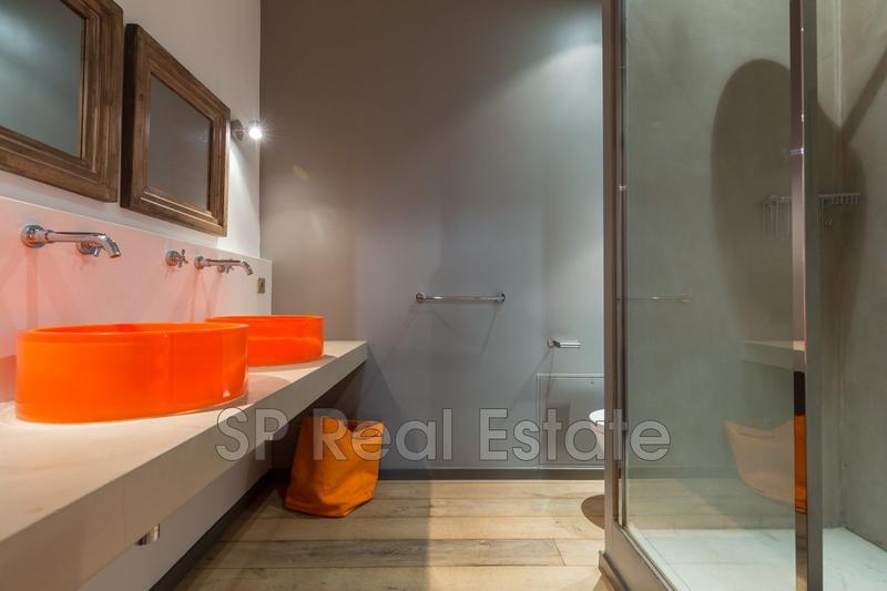 Appartement - 152 m² - 5 pièces