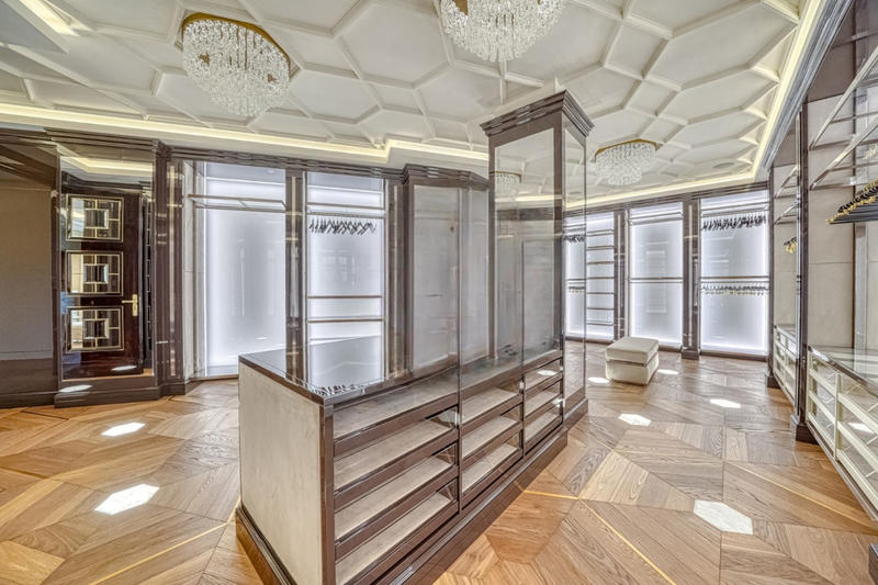 Appartement - 572 m² - 8 pièces