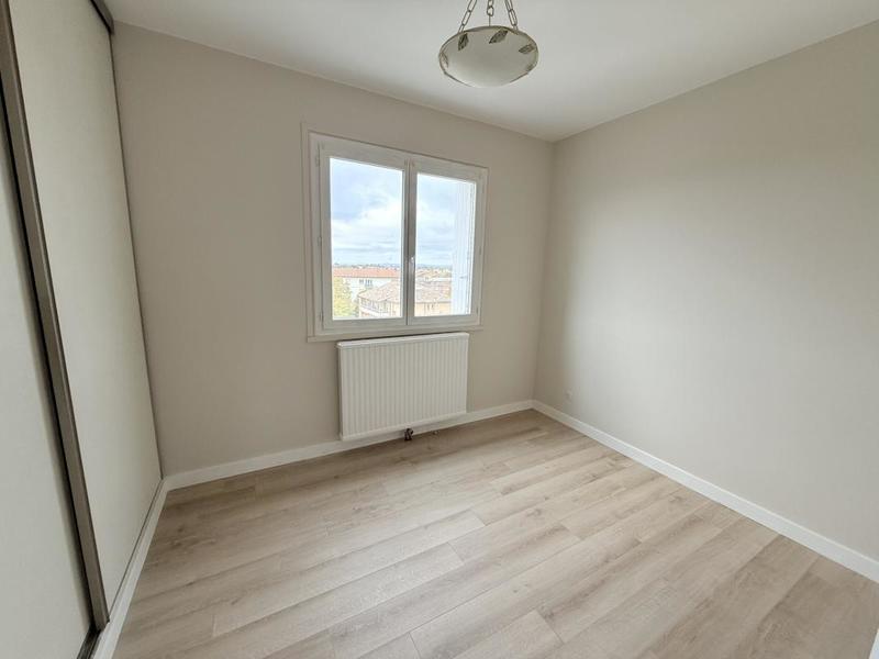 Appartement - 81 m² - 3 pièces