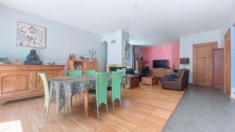 Maison - 160 m² - 5 pièces