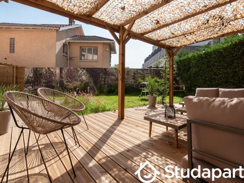 Chambre - 12 m² - 1 pièce