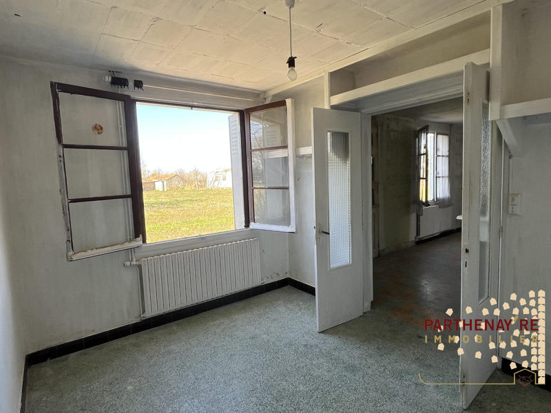 Maison - 99 m² - 6 pièces