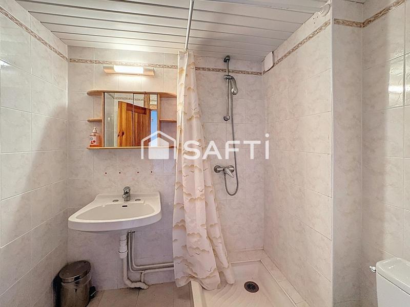 Villa - 90 m² - 4 pièces