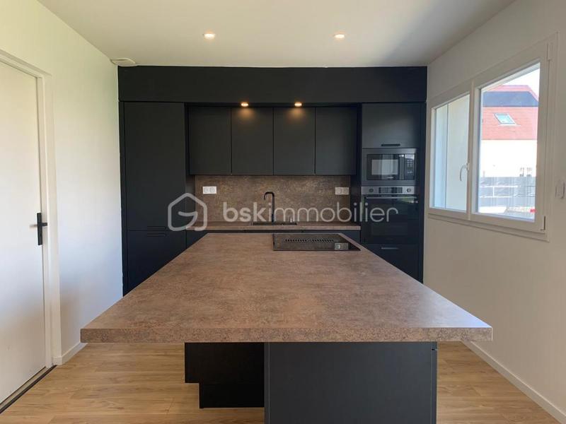 Maison - 127 m² - 5 pièces