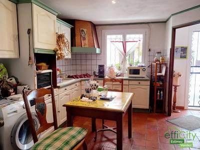 Maison - 82 m² - 4 pièces