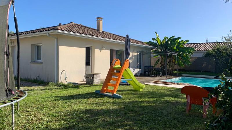 Maison - 90 m² - 4 pièces