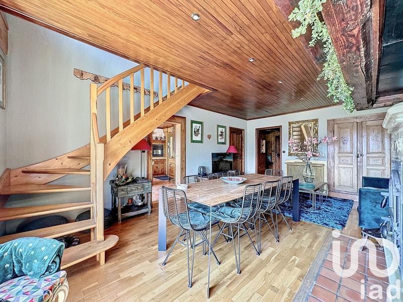 Châlet - 265 m² - 15 pièces