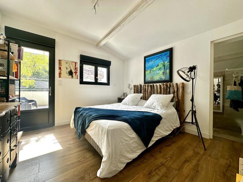 Appartement - 104 m² - 4 pièces