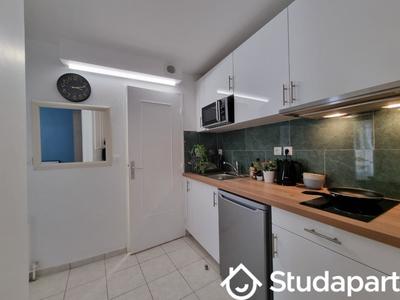 Chambre - 11 m² - 1 pièce