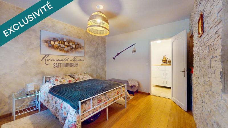 Maison - 240 m² - 9 pièces