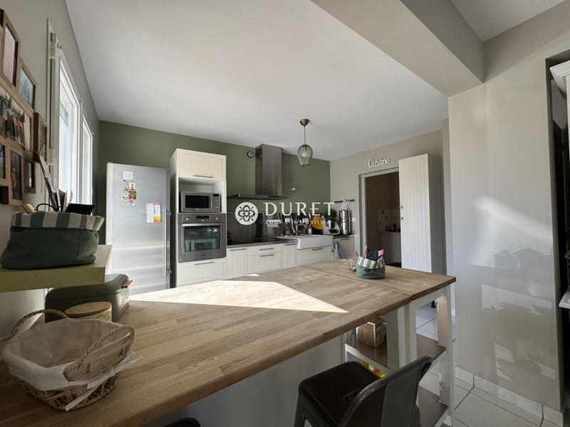 Maison - 104 m² - 4 pièces