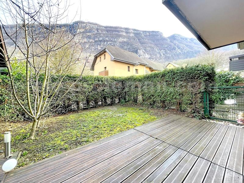 Appartement - 101 m² - 4 pièces