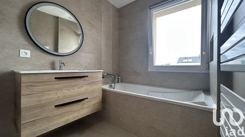 Maison - 106 m² - 5 pièces