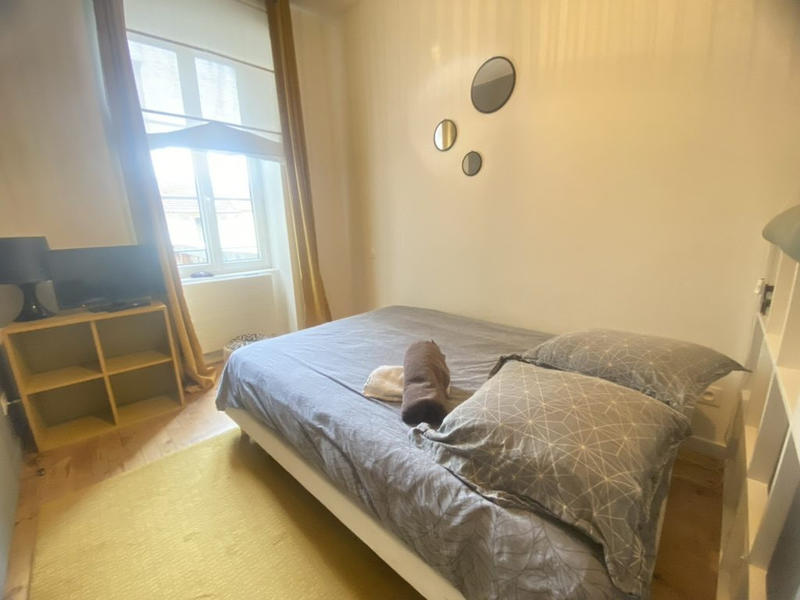 Appartement - 85 m² - 4 pièces