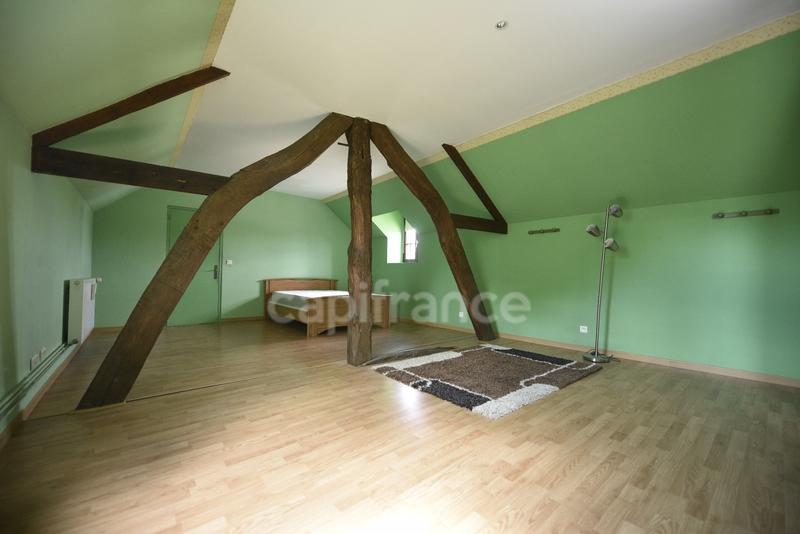 Maison - 205 m² - 6 pièces