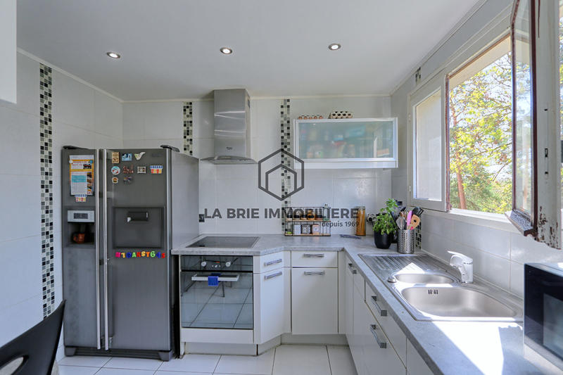 Appartement - 79 m² - 4 pièces