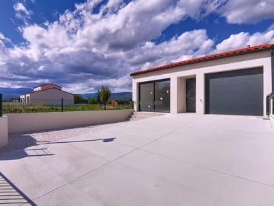 Maison - 64 m² - 3 pièces