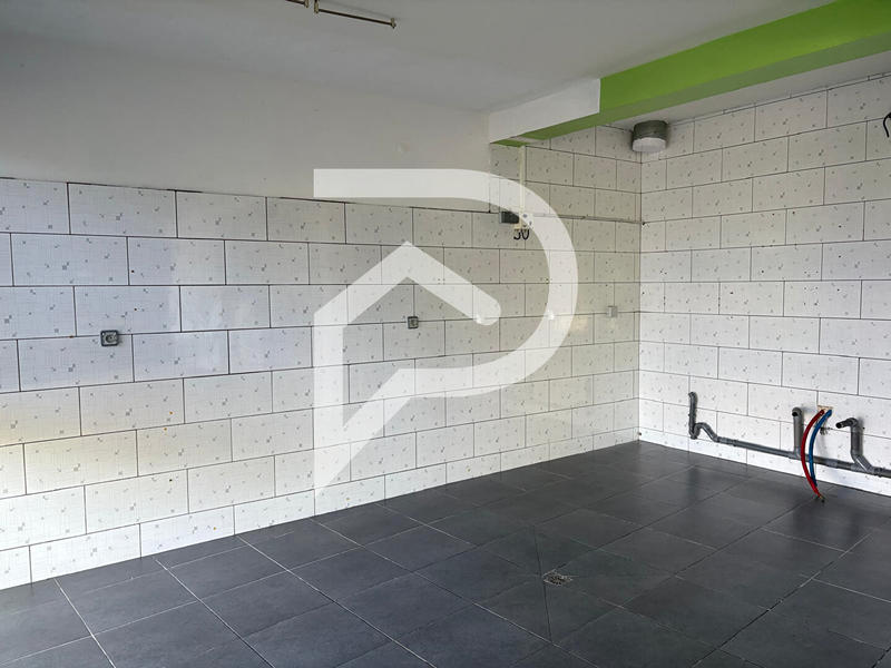 Local commercial - 80 m²