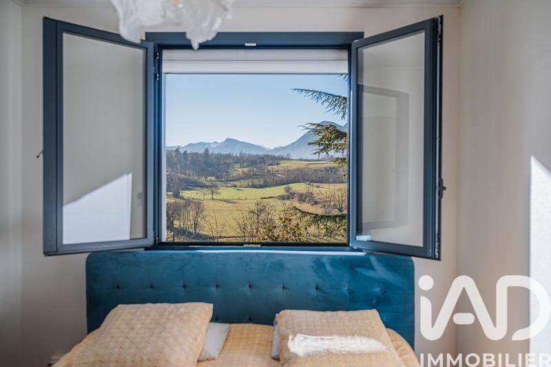 Maison - 196 m² - 6 pièces