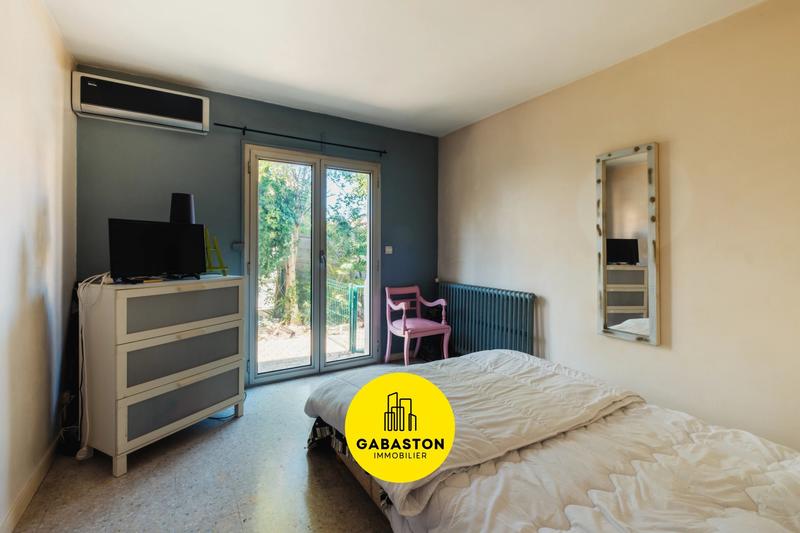 Maison - 255 m² - 6 pièces