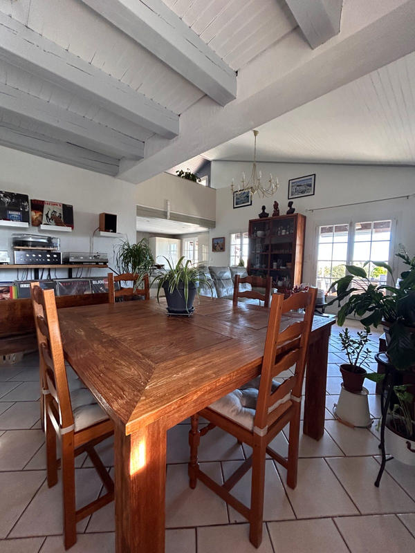 Villa - 130 m² - 5 pièces