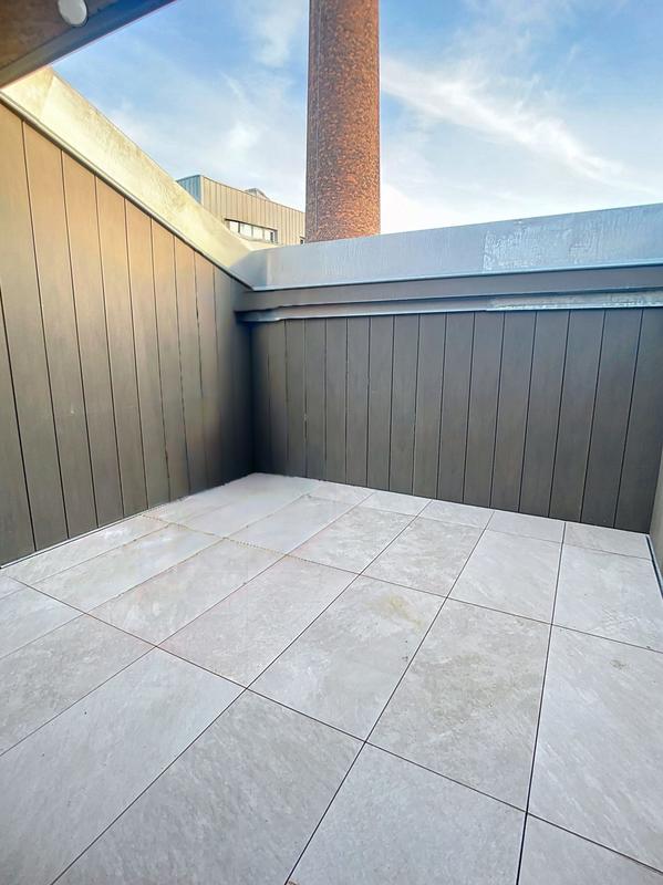 Appartement - 85 m² - 5 pièces