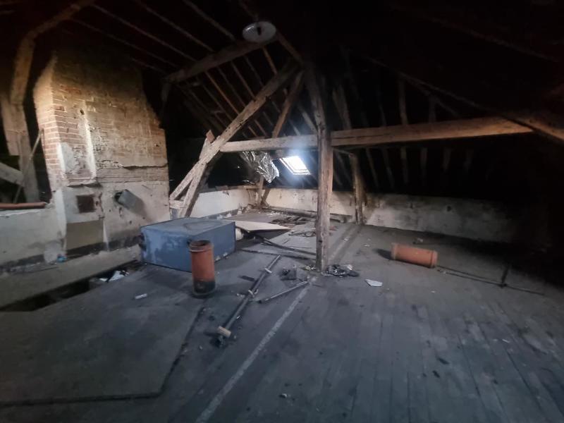 Maison - 287 m² - 5 pièces