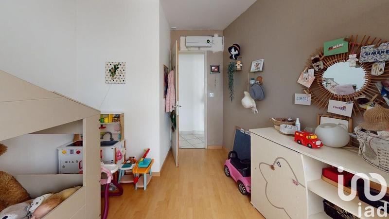 Maison - 167 m² - 8 pièces