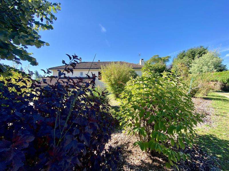 Maison - 135 m² - 6 pièces