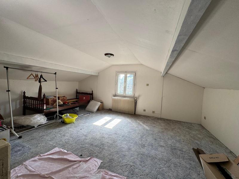 Maison - 104 m² - 4 pièces