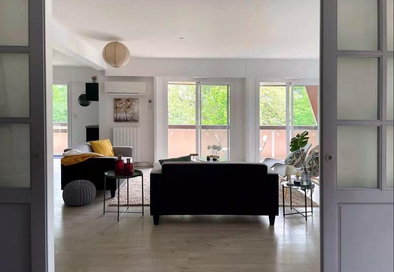 Appartement - 110 m² - 6 pièces