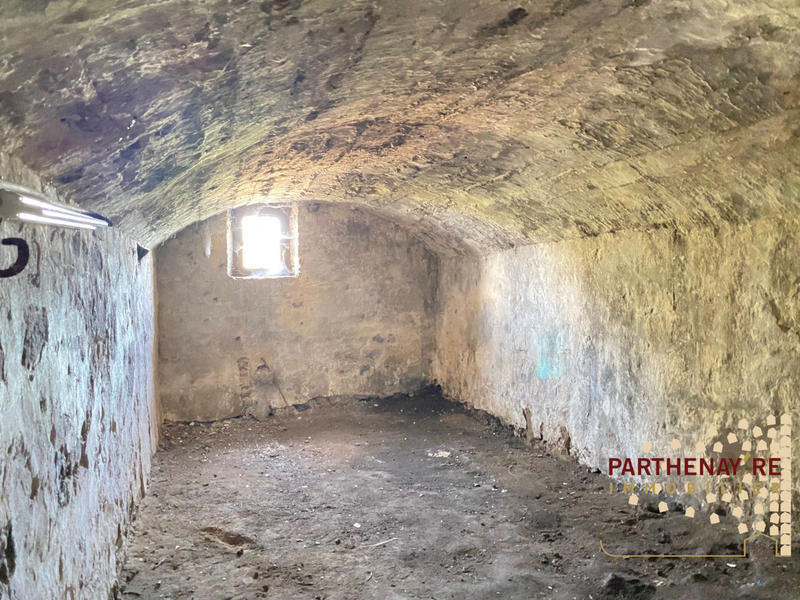 Maison ancienne - 227 m² - 6 pièces