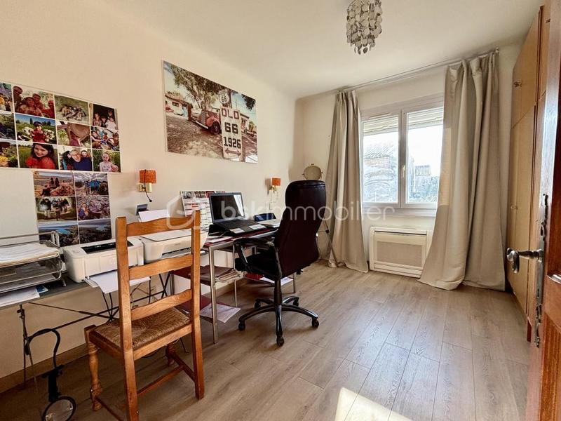 Maison traditionnelle - 145 m² - 4 pièces