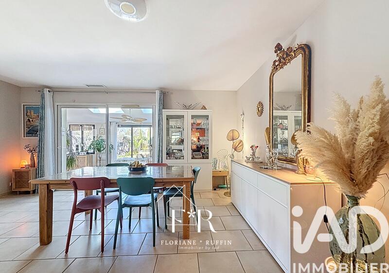 Maison - 117 m² - 5 pièces