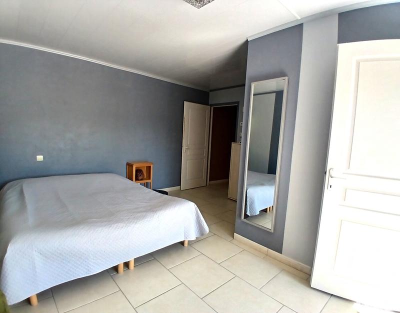 Maison - 185 m² - 4 pièces