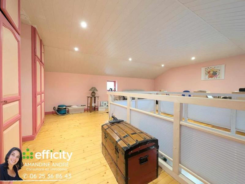 Appartement - 144 m² - 5 pièces